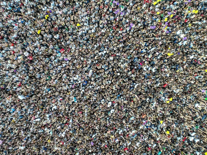 A thousand worlds — The human scale / From above. Photograph by Péter Kálló.