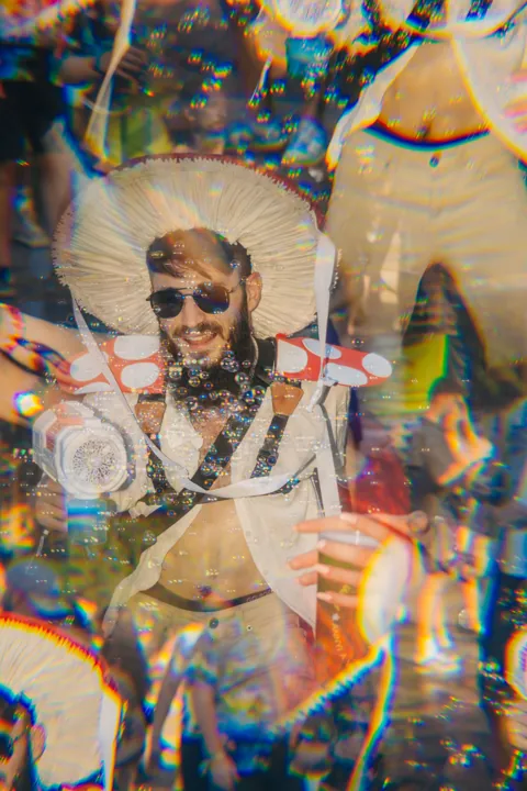 Through the prism — Sziget Festival 2025. Photograph by Attila Polyák.
